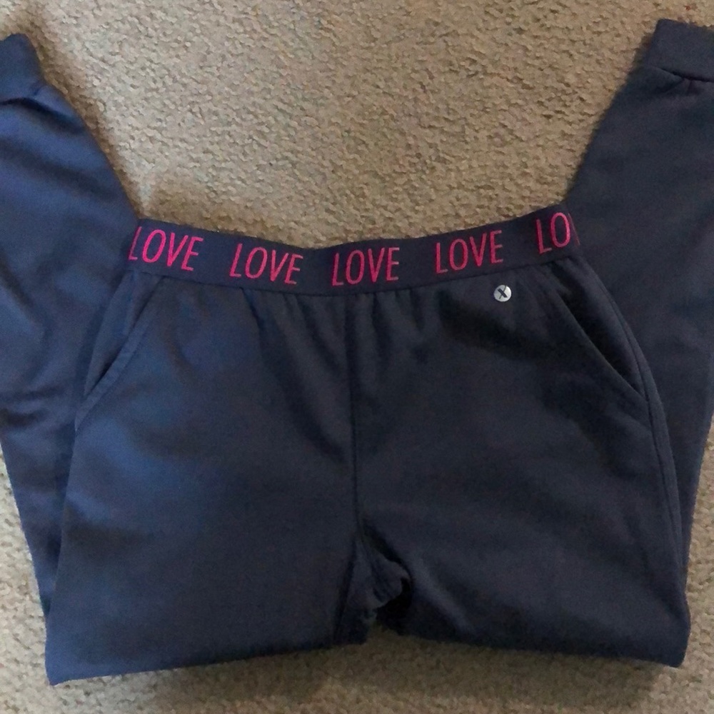sweatpants